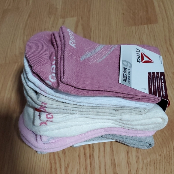 Reebok Athletic Socks in Pink, White, and Gray - 6 Pack Mid Crew Size 4-9 - Picture 1 of 6